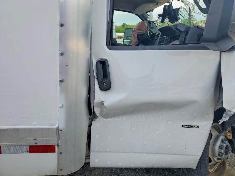 2024 GMC Savana Refrigerated BOX Truck