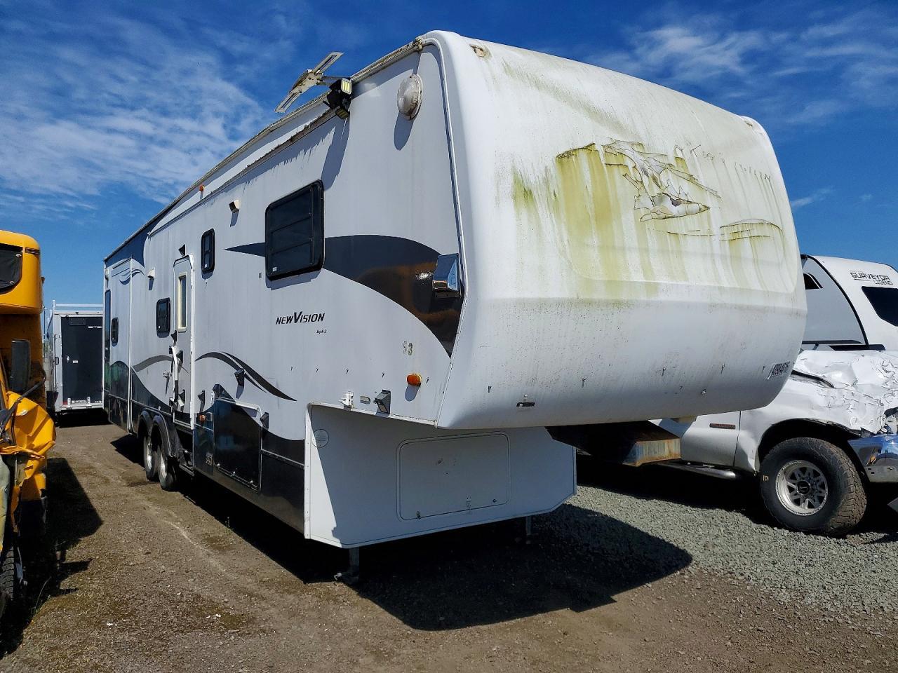 2005 KZ 2005 KZ-RV Camper