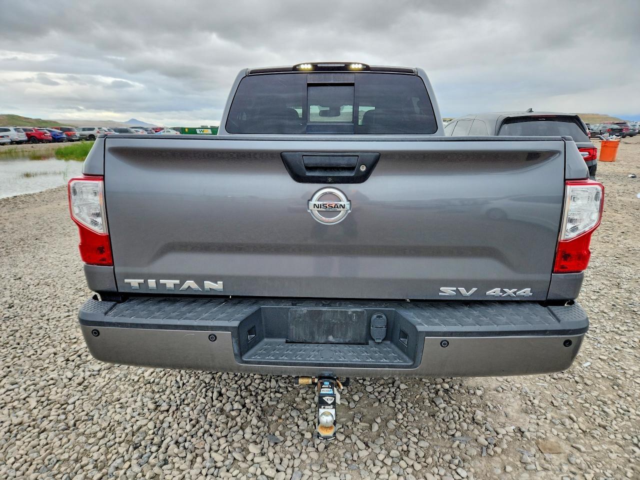 2018 Nissan Titan SV