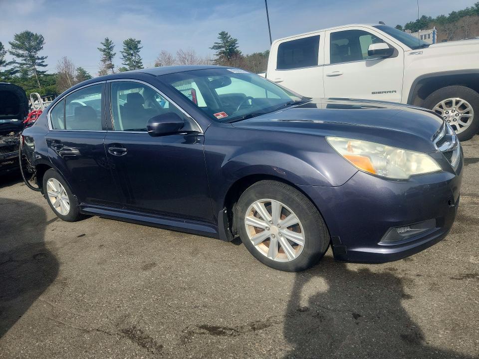 2010 Subaru Legacy 2.5i Premium