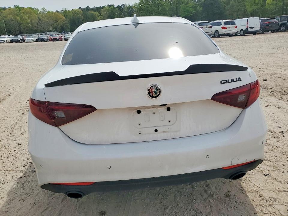 2020 Alfa Romeo Giulia