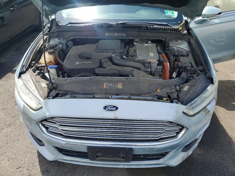 2014 Ford Fusion Titanium hev