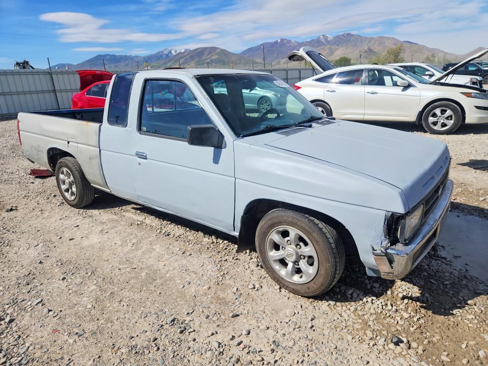 1996 Nissan Truck XE