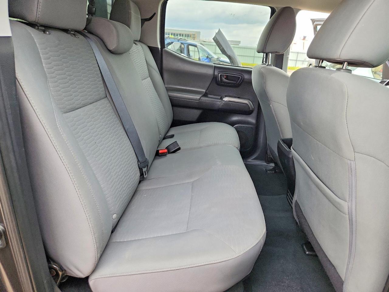 2016 Toyota Tacoma SR5 V6