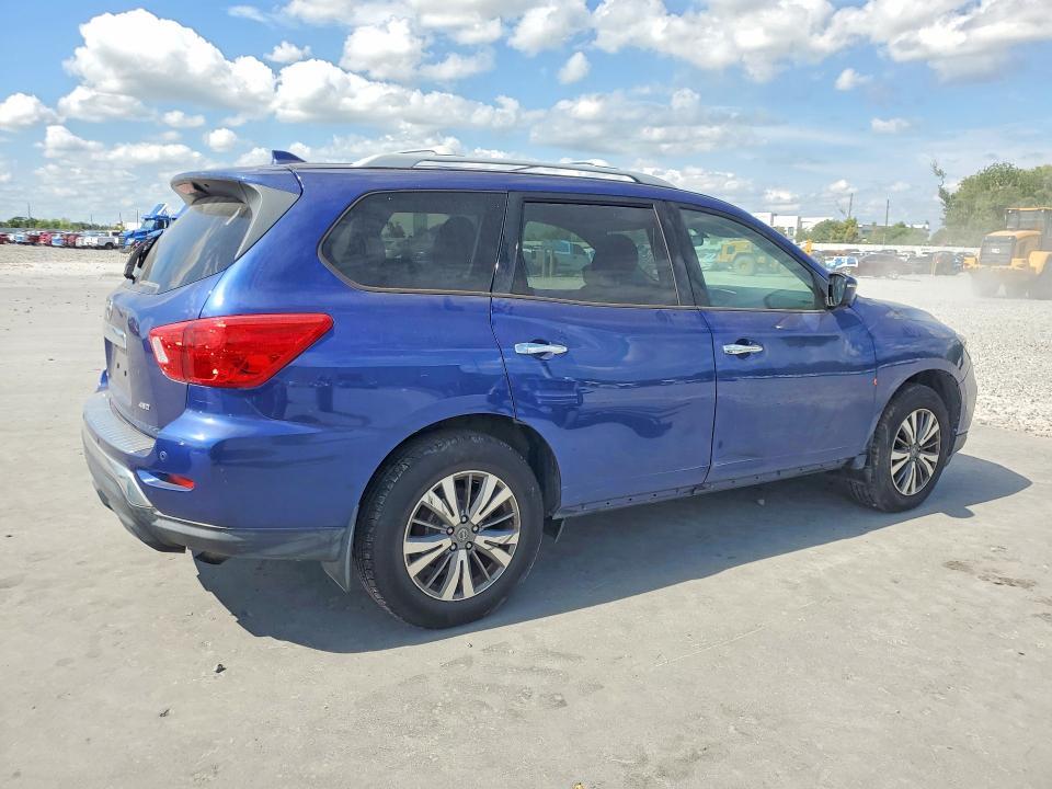 2020 Nissan Pathfinder s