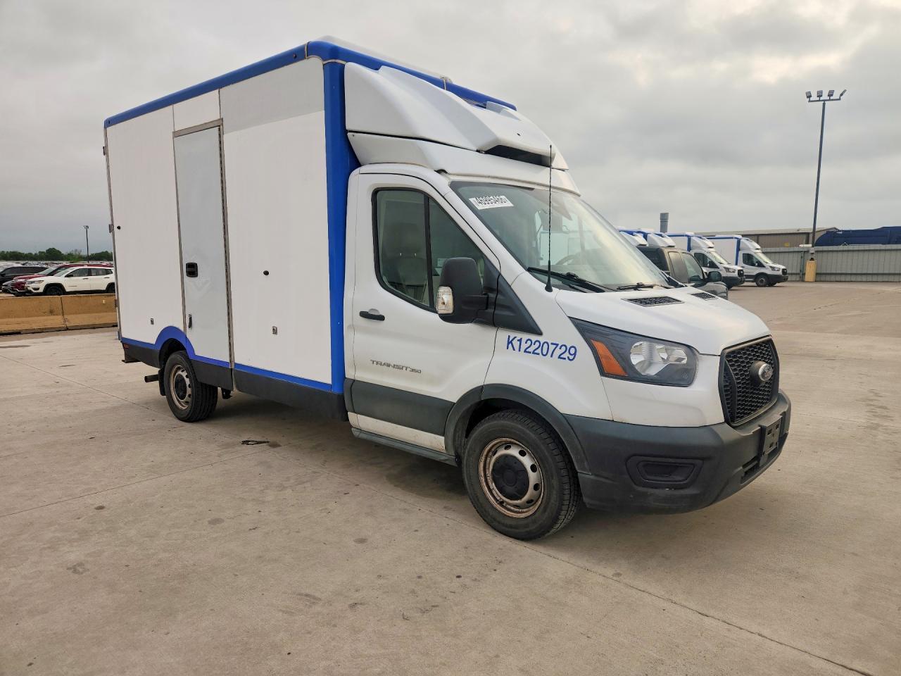 2022 Ford Transit Delivery Truck