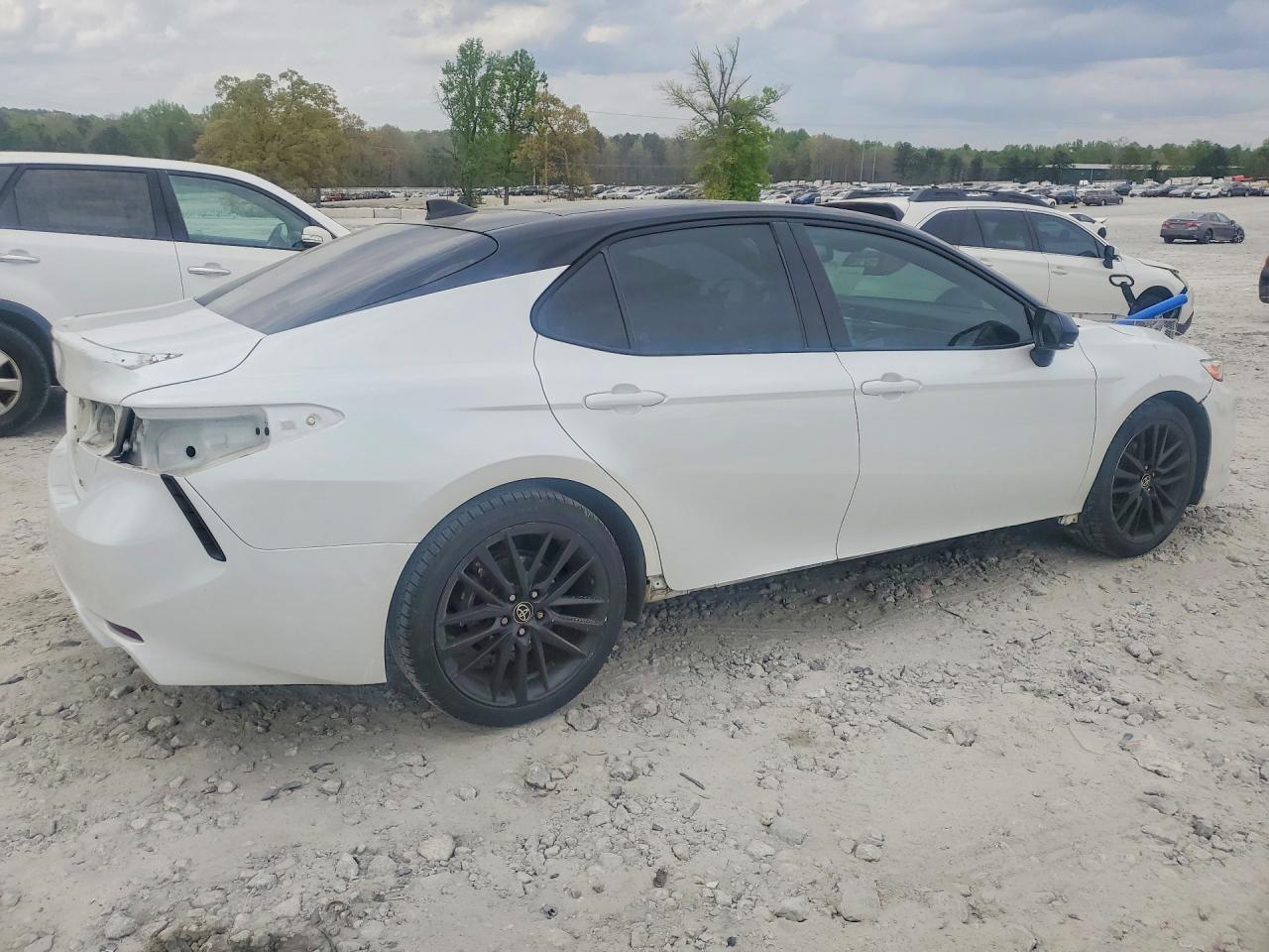 2020 Toyota Camry xse