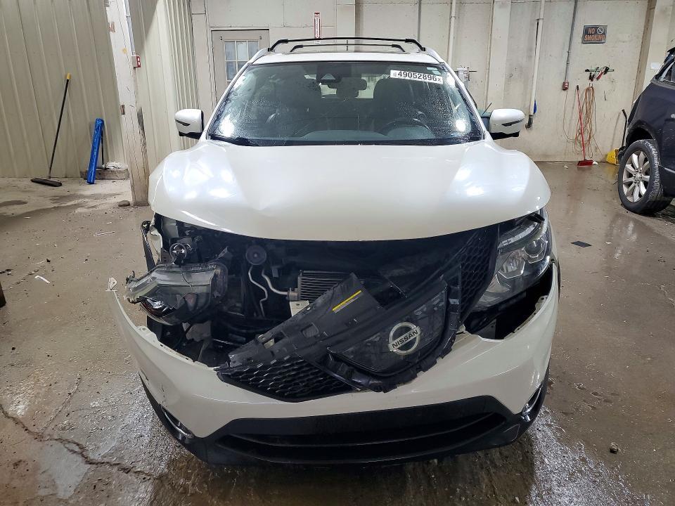 2017 Nissan Rogue Sport sl