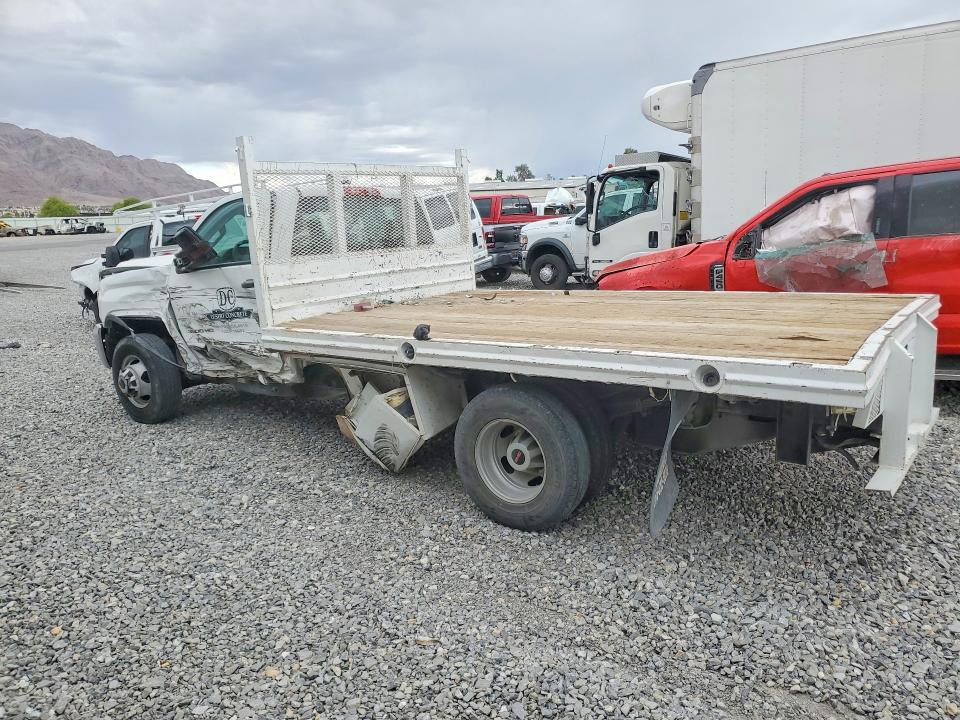 2016 GMC Sierra Flatbed Truck