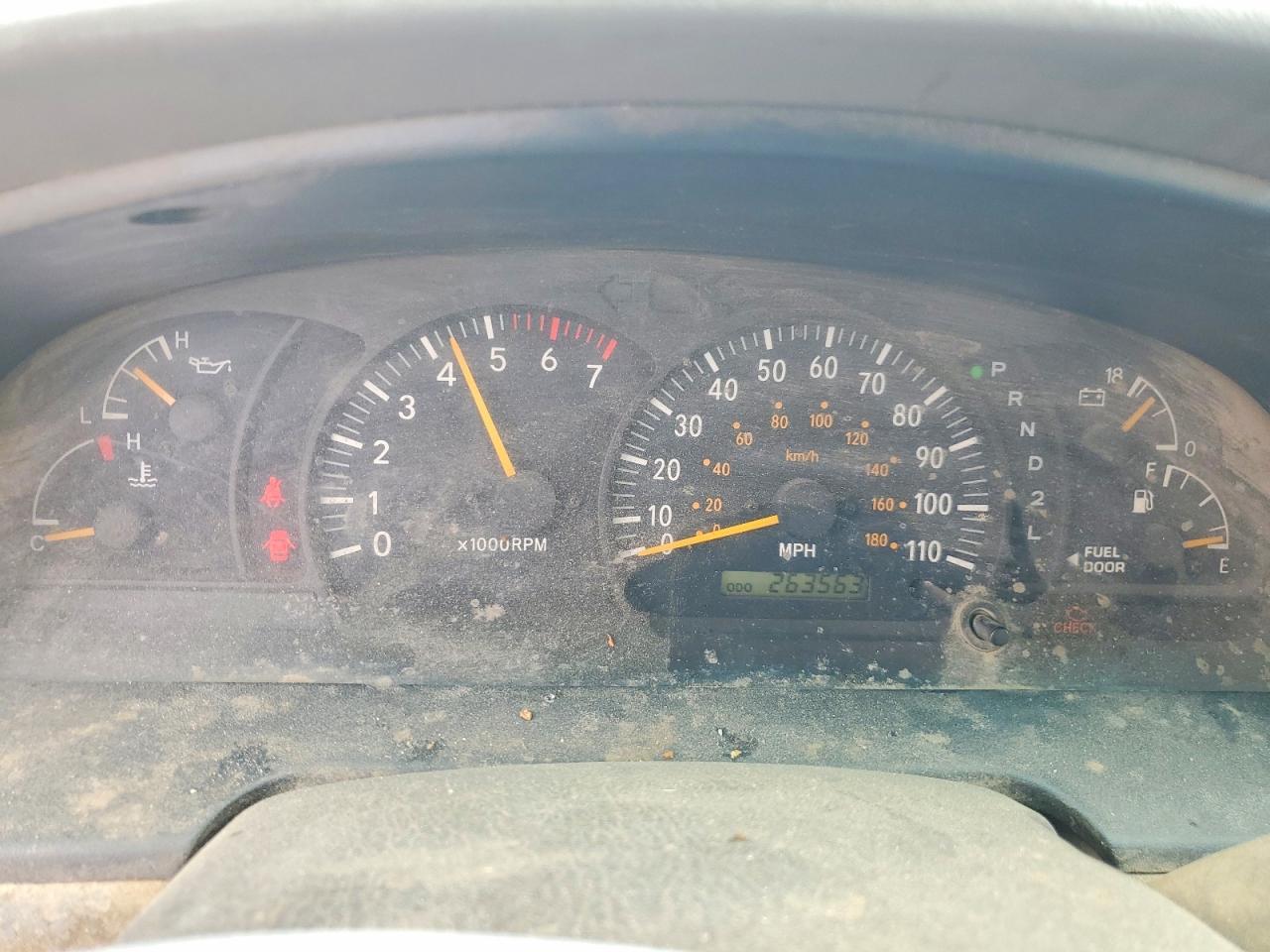 2002 Toyota Tundra SR5 V8