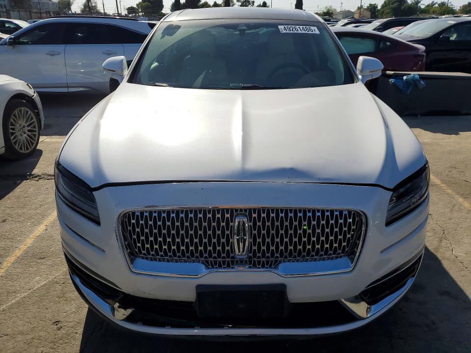 2019 Lincoln Nautilus Select