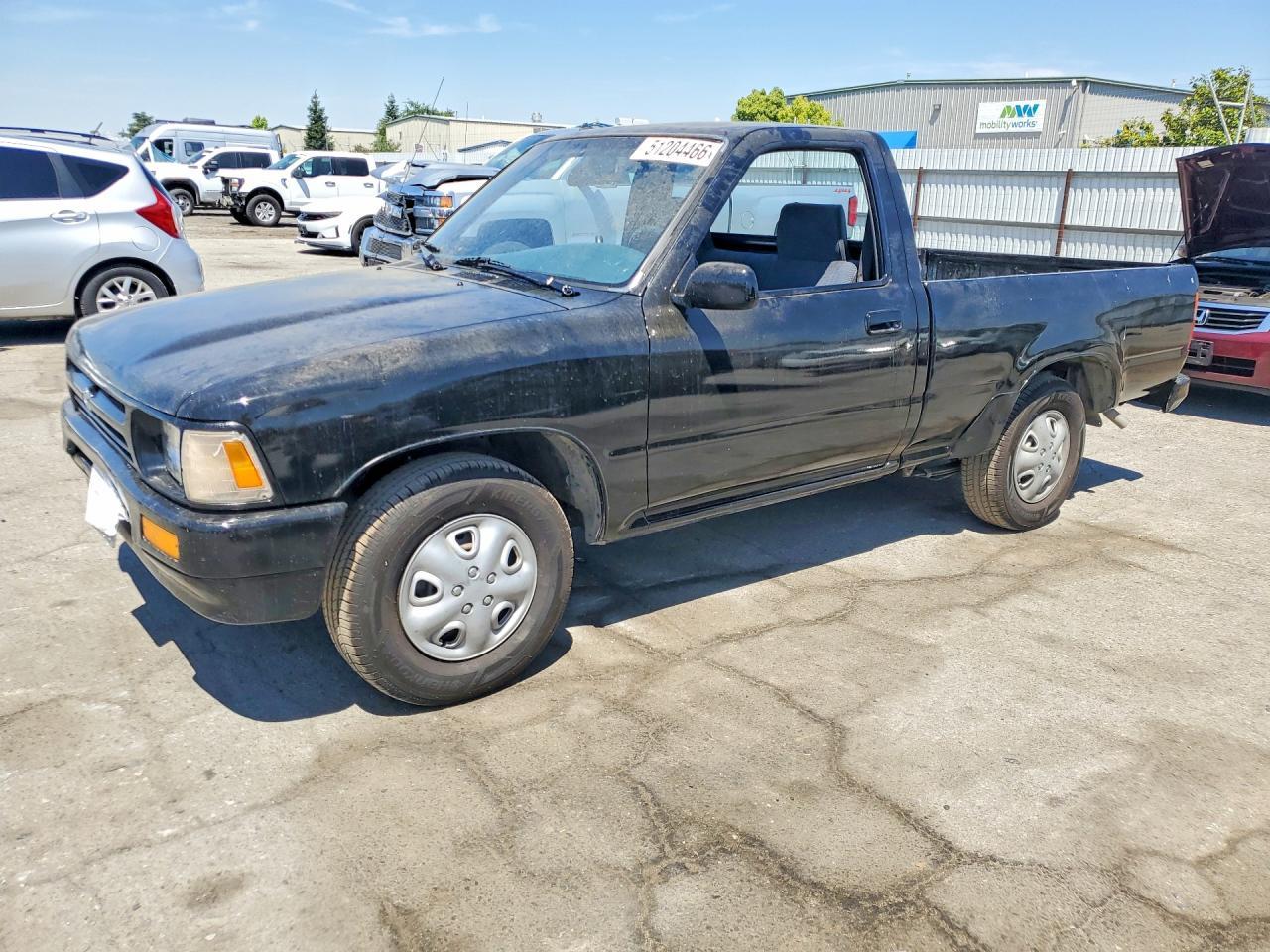 1993 Toyota Pickup Deluxe