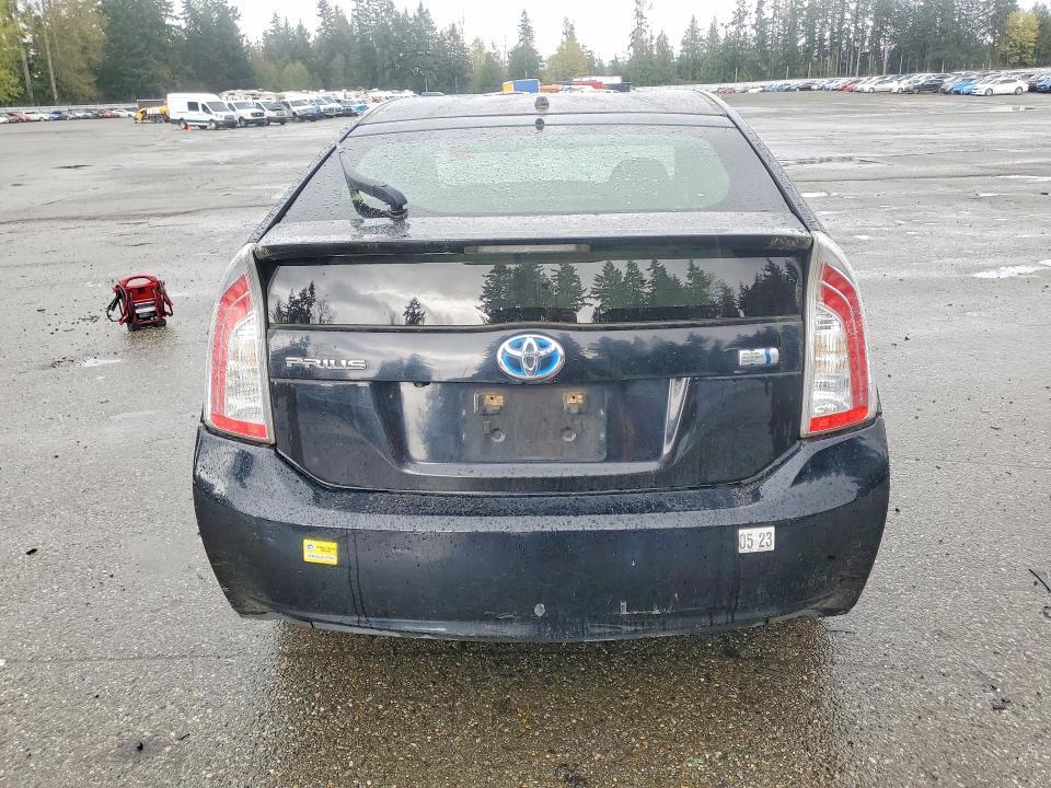2015 Toyota Prius two
