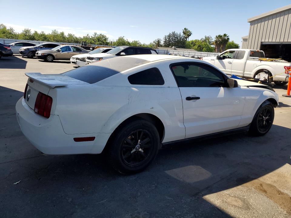 2005 Ford Mustang