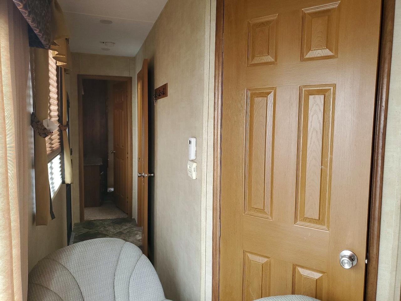 2014 Keystone Residence Camper