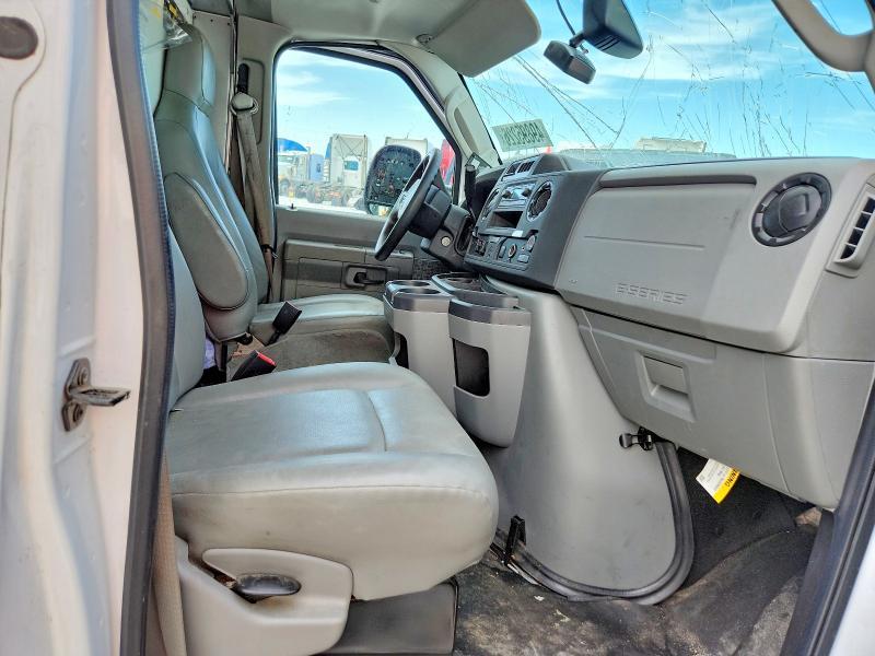 2023 Ford E350 box Truck