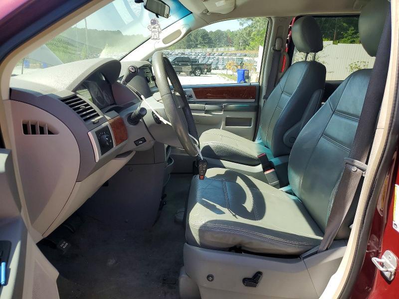 2009 Chrysler Town & Country Touring