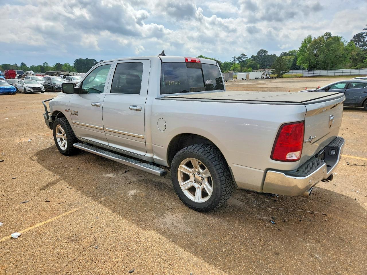 2017 Dodge RAM 1500 SLT