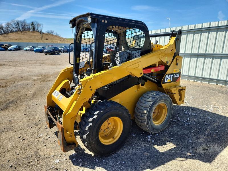 2019 Caterillar 242D HF. RWD