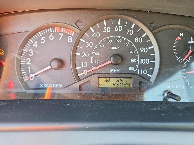 2004 Toyota Corolla ce