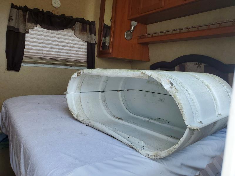 2008 R-Vision Trail-bay Camper