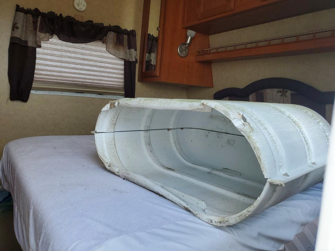 2008 R-Vision Trail-BAY Camper