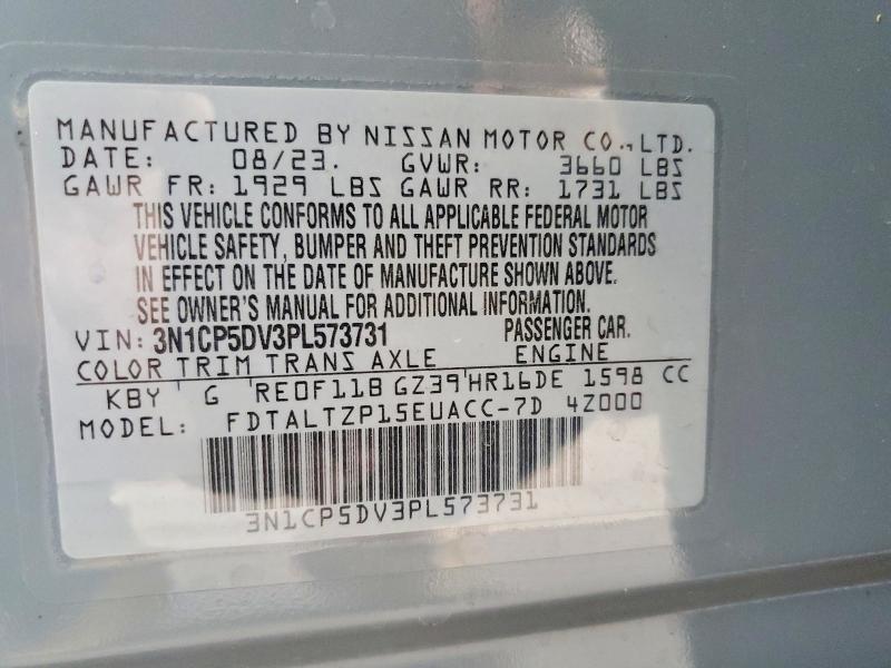 2023 Nissan Kicks sr