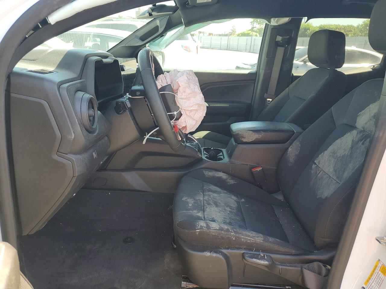 2023 Chev Colorado