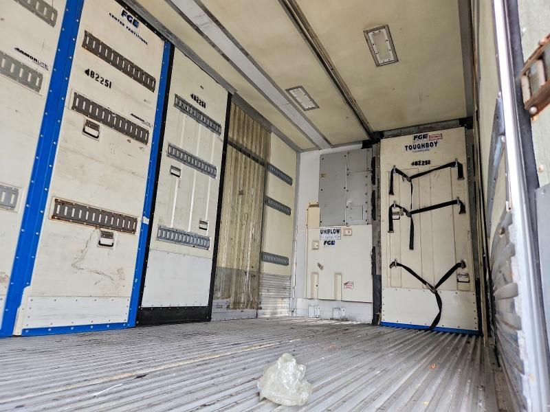 2015 Utility VS2RA Refrigerated Van Trailer
