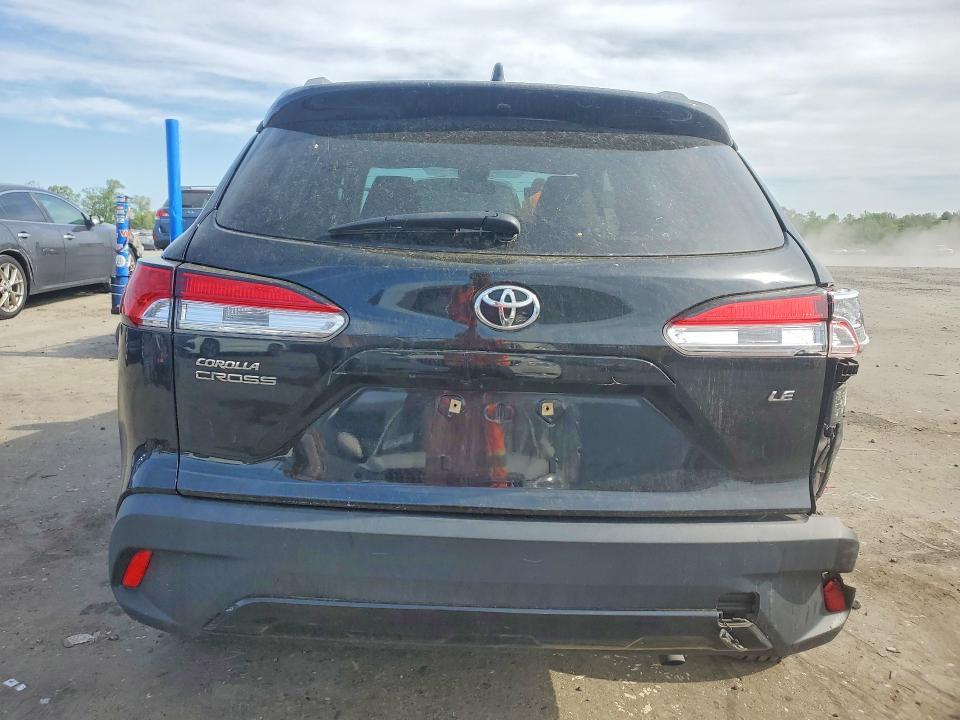 2022 Toyota Corolla Cross le