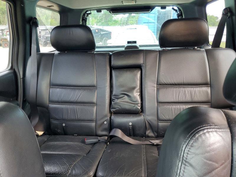 2004 Nissan Pathfinder se