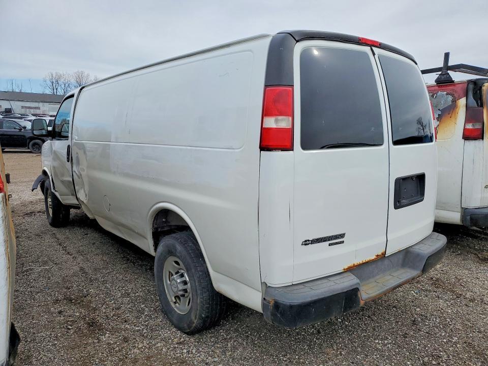 2015 Chevrolet Express 2500 Delivery van