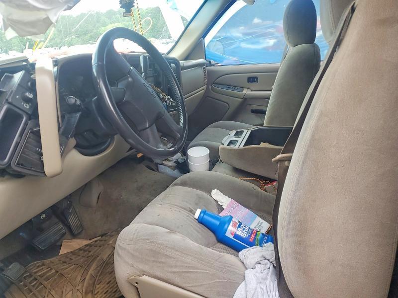 2004 Chevrolet Tahoe C1500