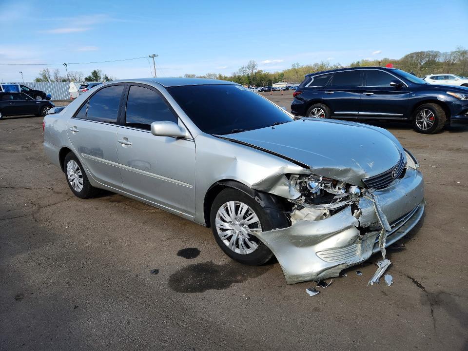 2006 Toyota Camry le