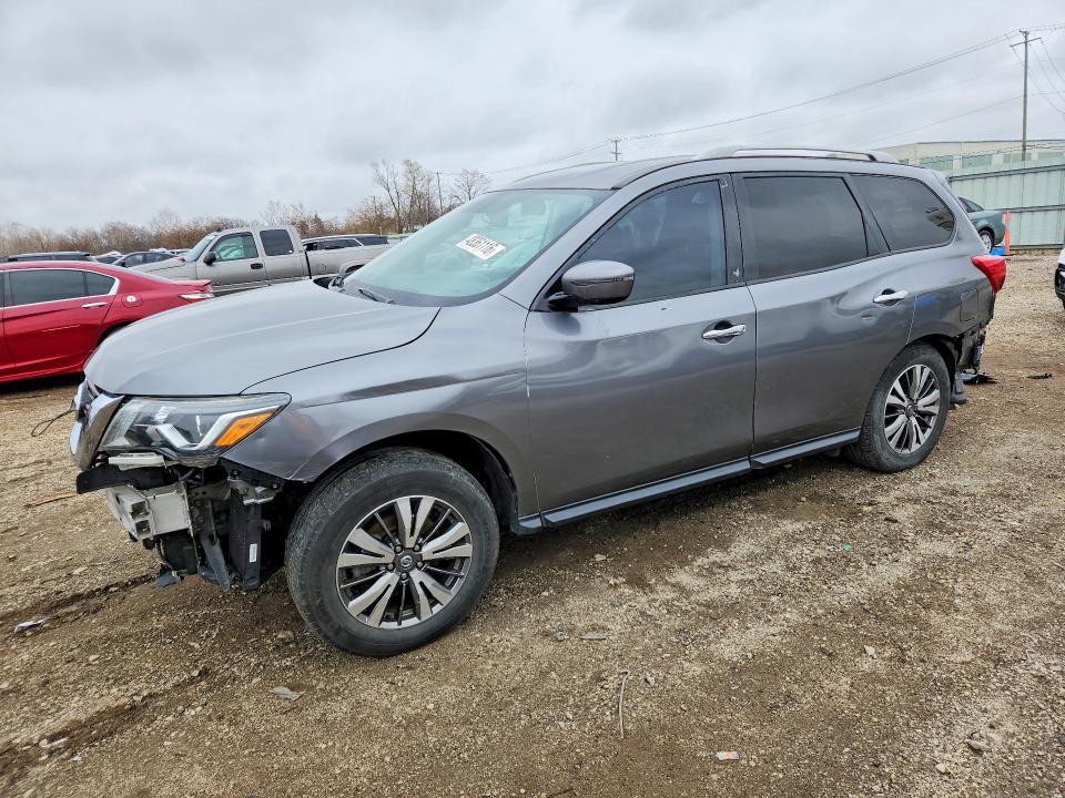2020 Nissan Pathfinder sv