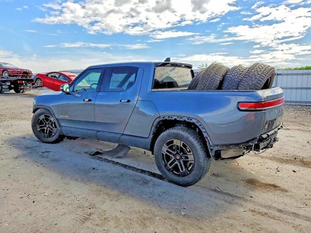 2022 Rivian R1T Adventure