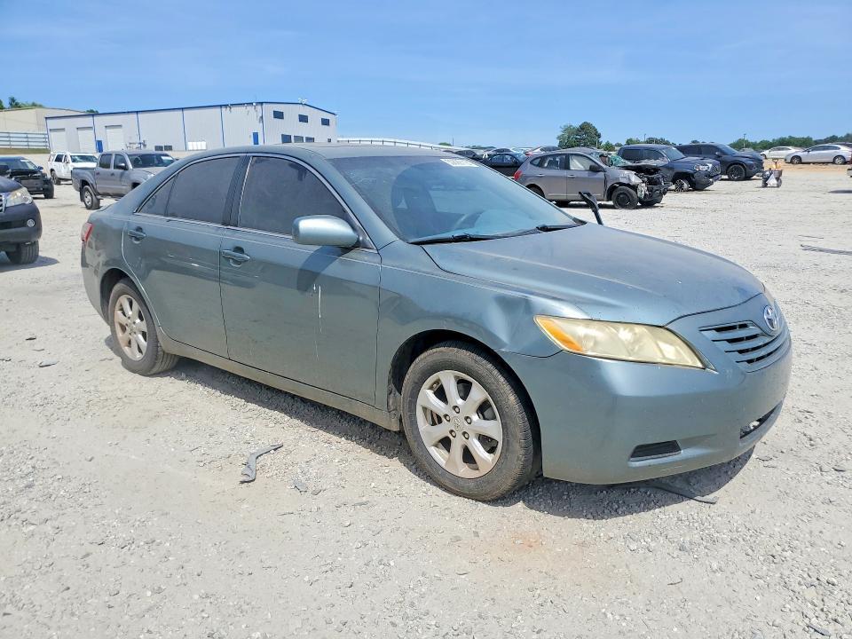 2009 Toyota Camry le