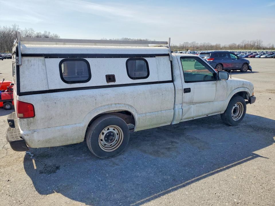 2003 Chevrolet S Truck S10