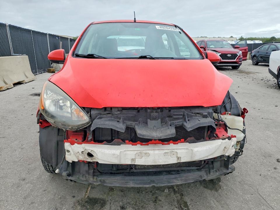 2013 Mazda 2