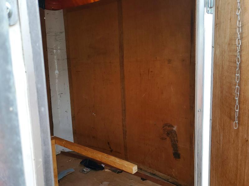 2004 United Ue0014 Enclosed Cargo Trailer