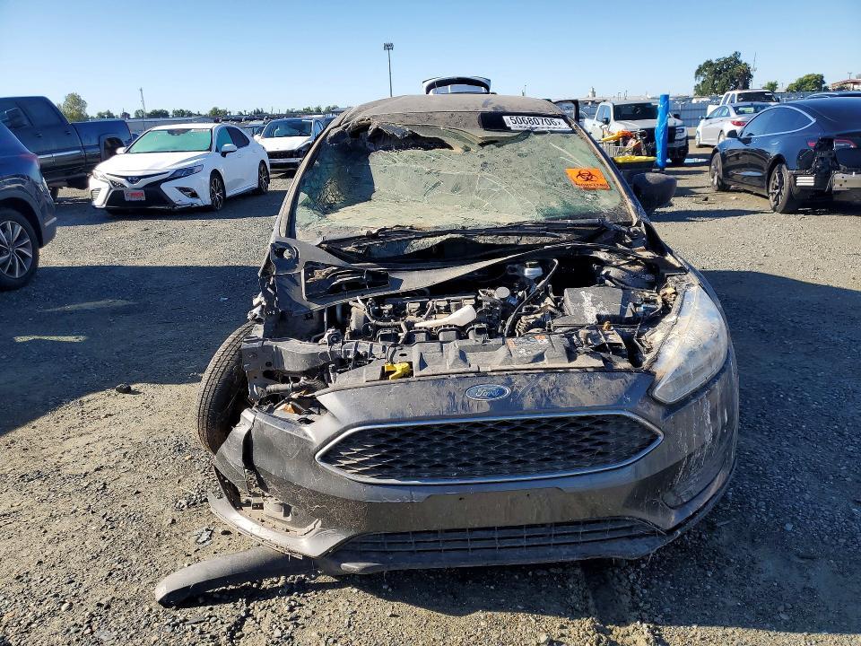 2017 Ford Focus s