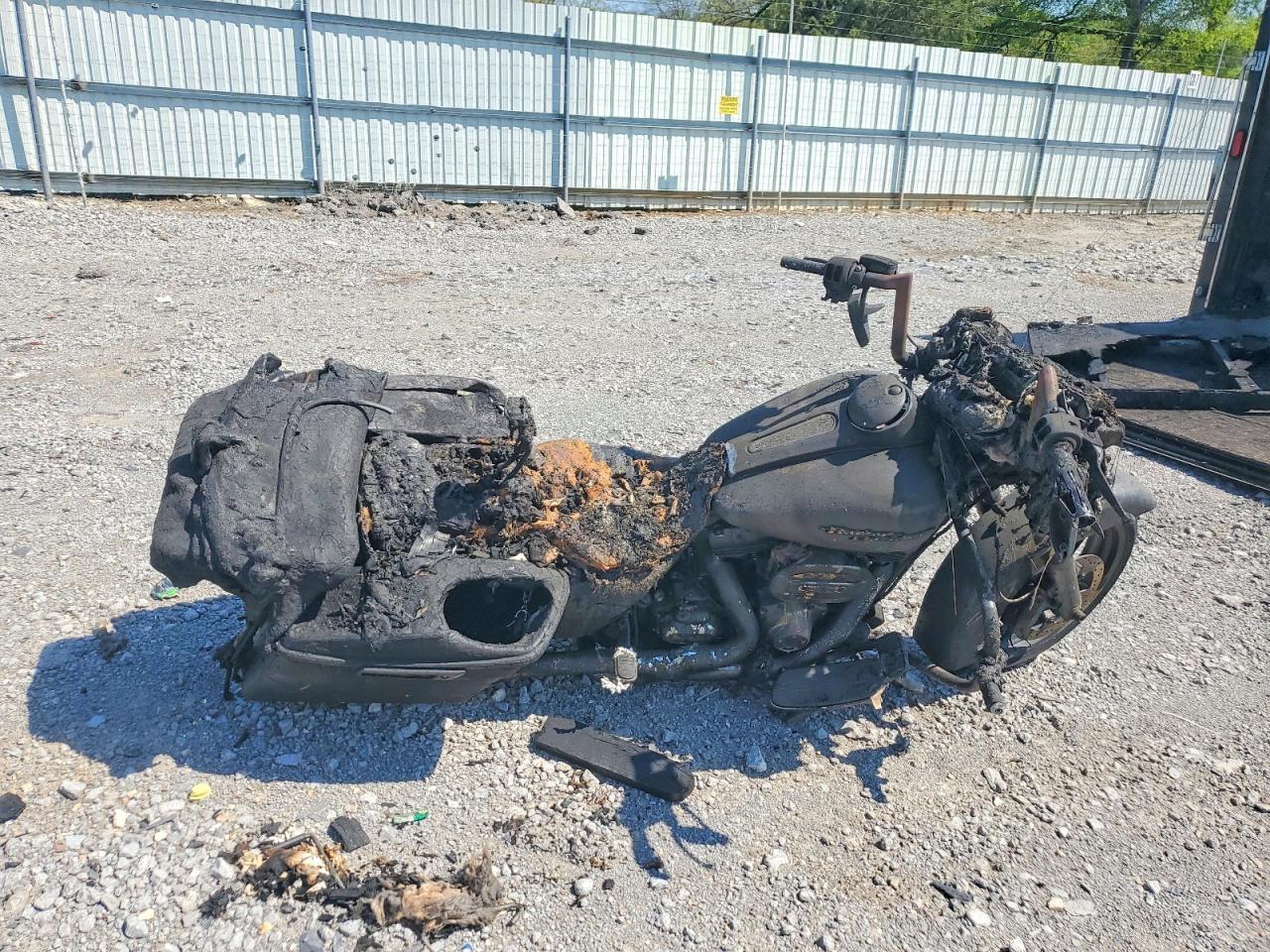 2016 Harley-Davidson Flhxs Street Glide Special