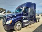 2016 Freightliner Cascadia 125 Semi Truck