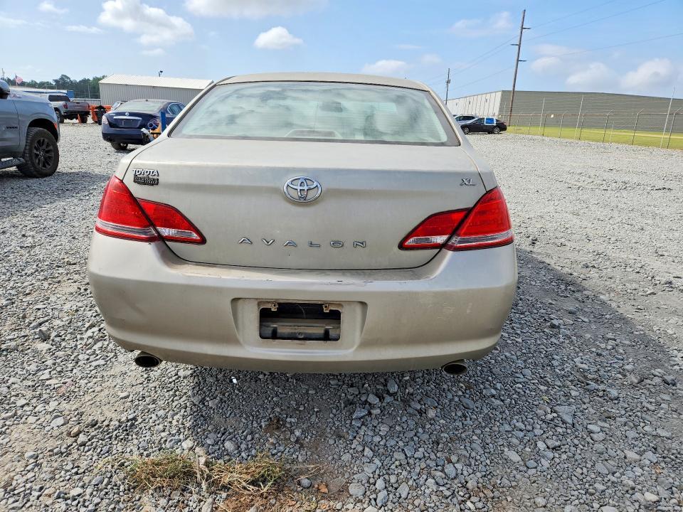 2006 Toyota Avalon xl