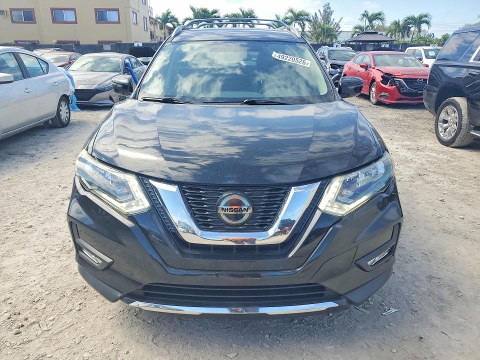 2018 Nissan Rogue sv