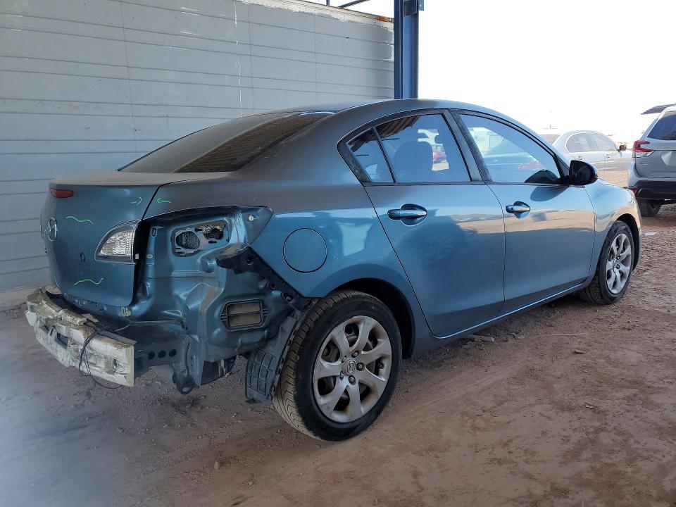 2011 Mazda 3 I