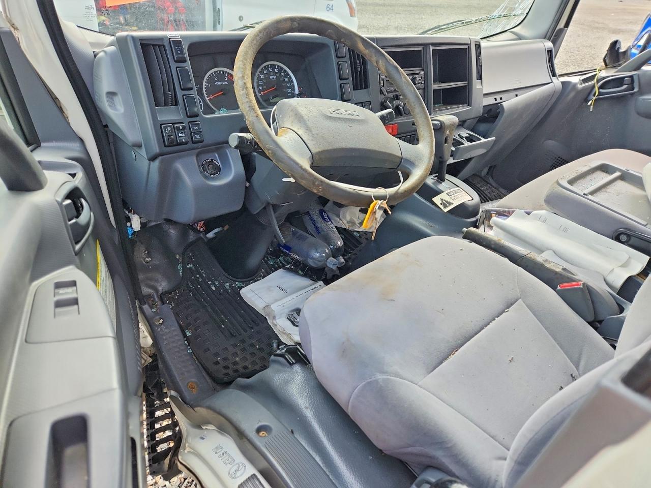 2022 Isuzu NPR HD BOX Truck