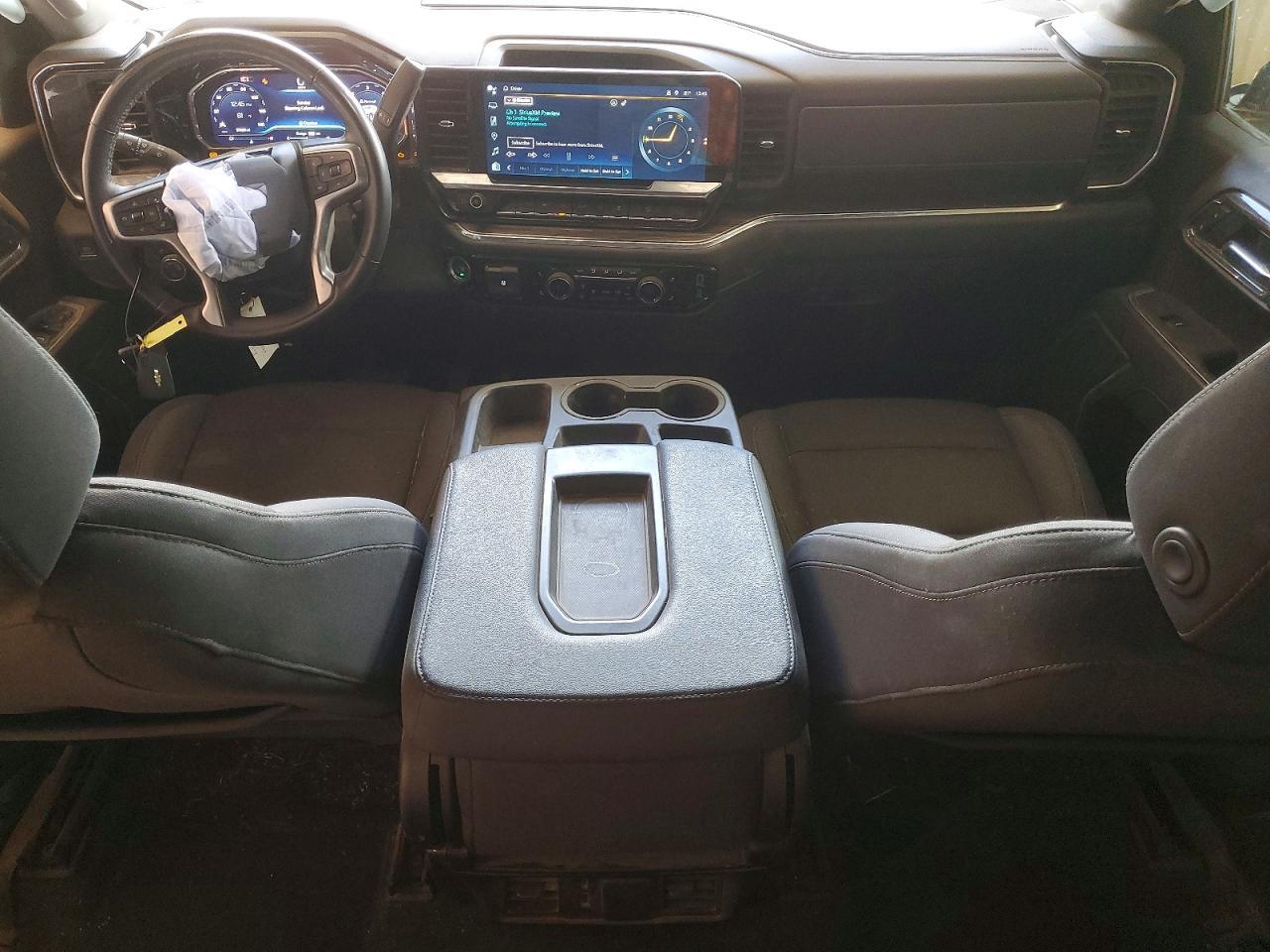 2024 Chevrolet Silverado K1500 LT