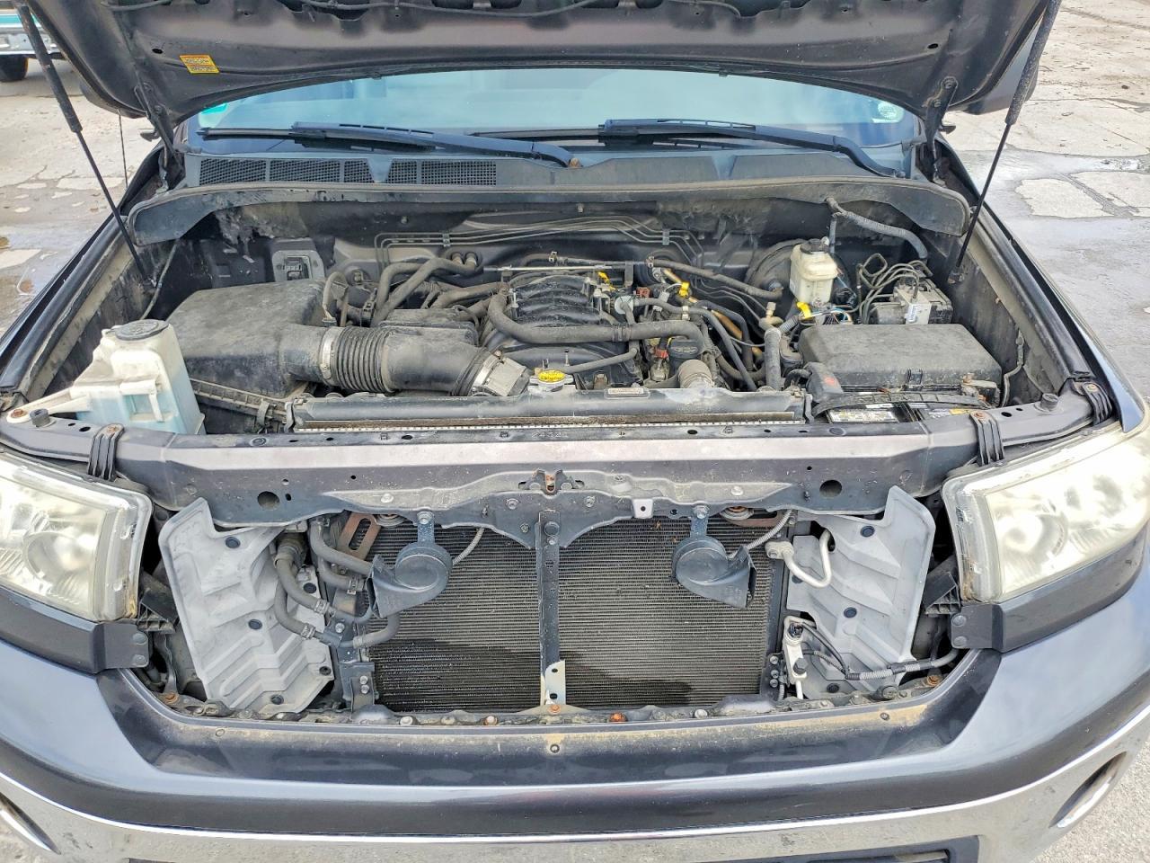 2011 Toyota Tundra Crewmax SR5