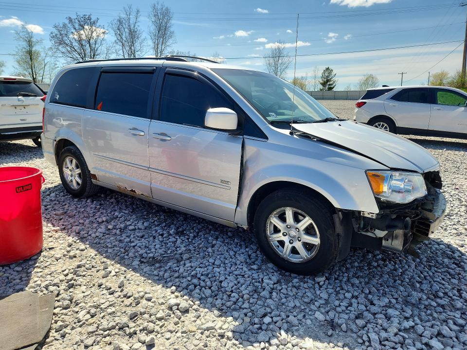 2008 Chrysler Town & Country Touring